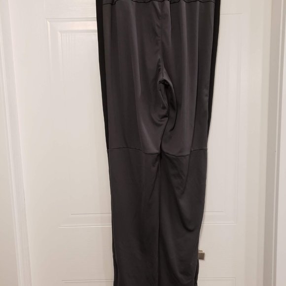 PUMA Men's Grey & Black Sweat Pants, Size Small - Picture 2 of 4